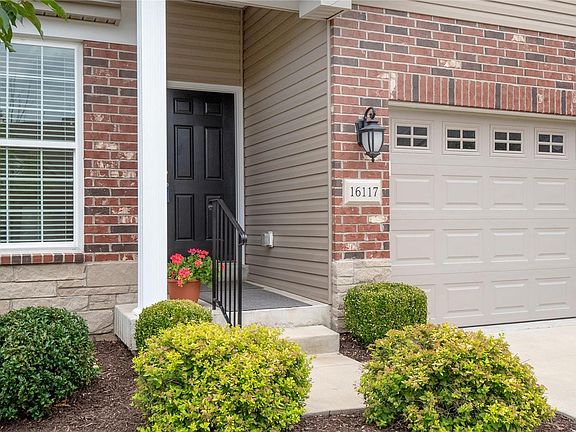 4th image of 16117 Amber Vista Dr
