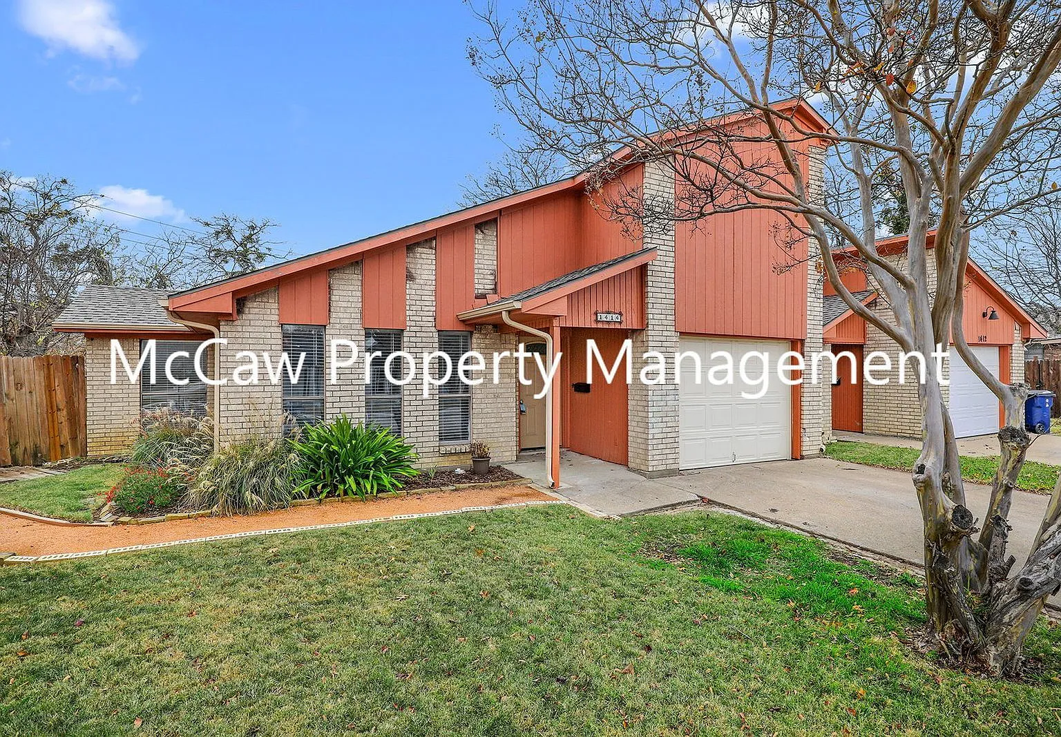 2 bed, 2.0 bath, 1196 sqft, $2,200 — Photo 2