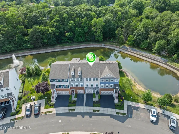 126 Waypoint Drive, Eatontown, NJ 07724