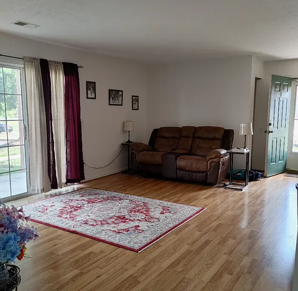 141 Brookland Ter #1 — Photo 2