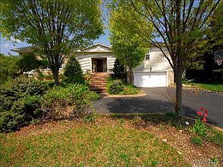 1st image of 22 Estates Dr
