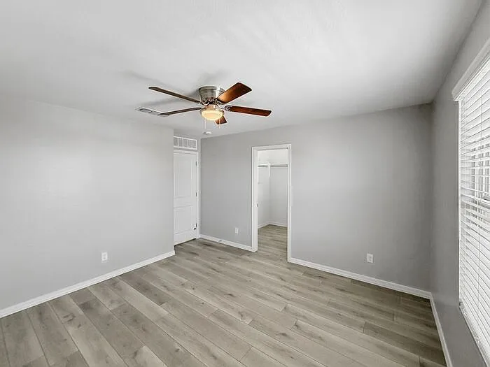 19575 W Annika Dr — Photo 29