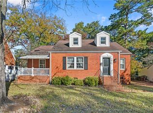 1012 W Rowan St, Fayetteville, NC 28305