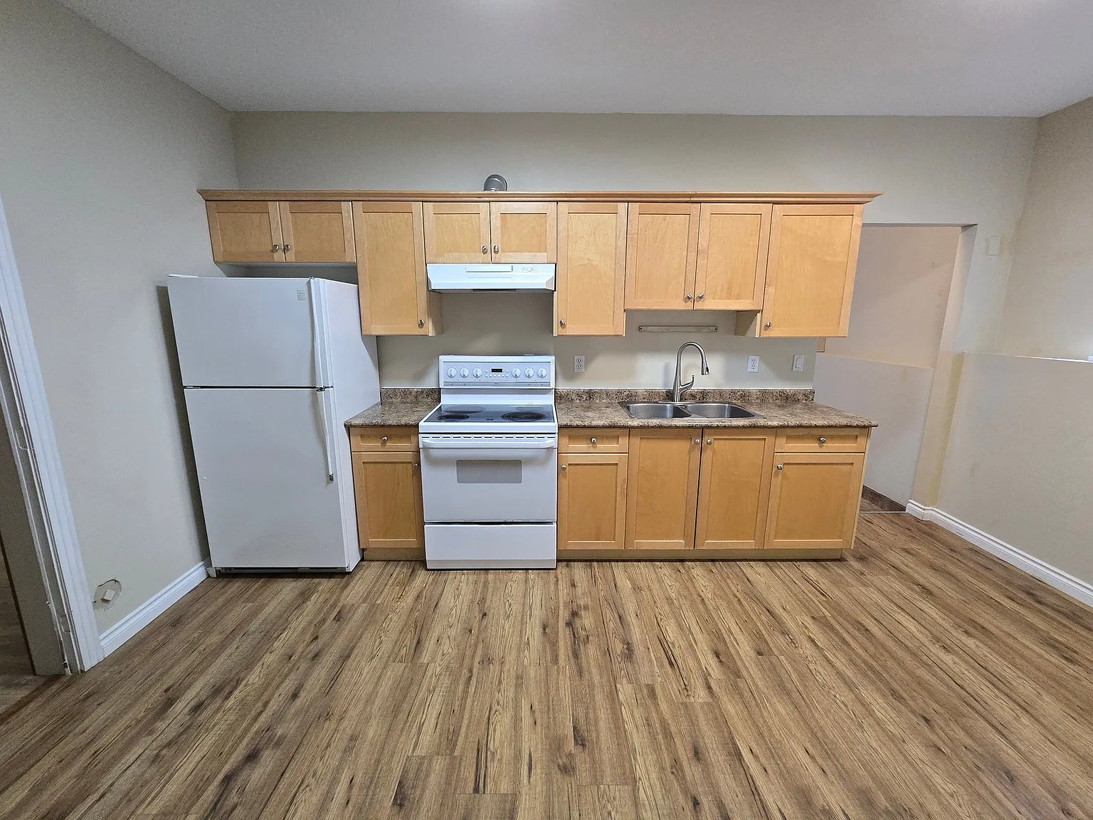 31691 Amberpoint Place Abbotsford — Photo 1