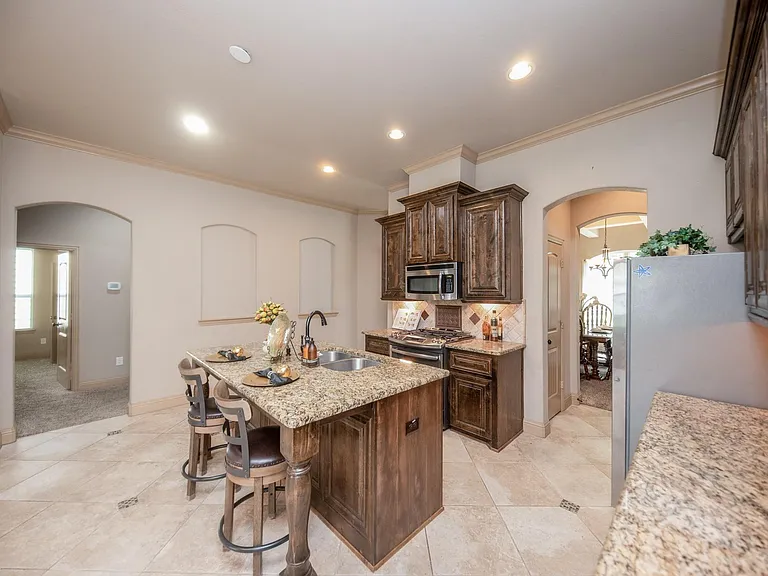 2443 Grey Reef Dr — Photo 3