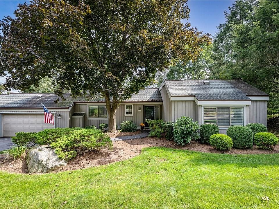 1st image of 222 Heritage Hills Hills #B