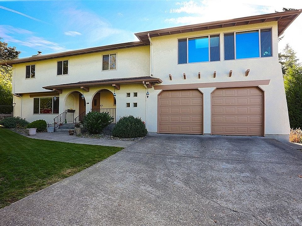 1st image of 1927 Sunset Dr W