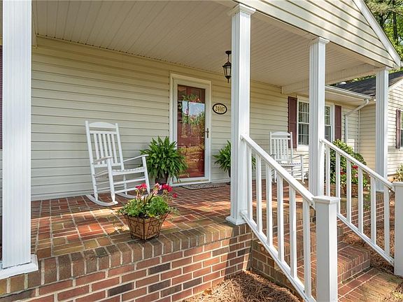 Covered Brick Front Porch