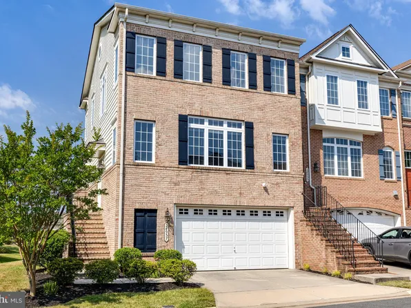24957 Bannockburn Ter, Chantilly, VA 20152