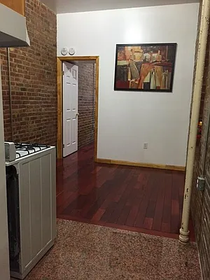 Rented by Douglas Elliman | media 19