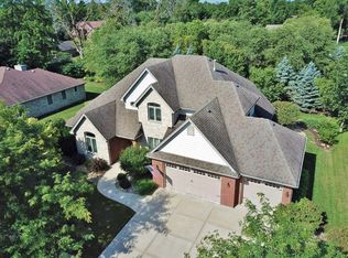1082 Timber Edge Dr, Morris, IL 60450