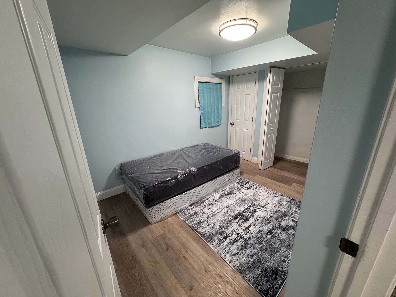 1 bed, 1938 sqft, $725 — Photo 3