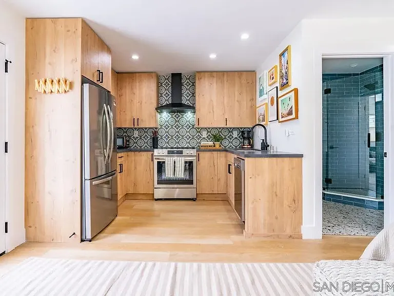 725 Pennsylvania Ave #731 — Photo 12