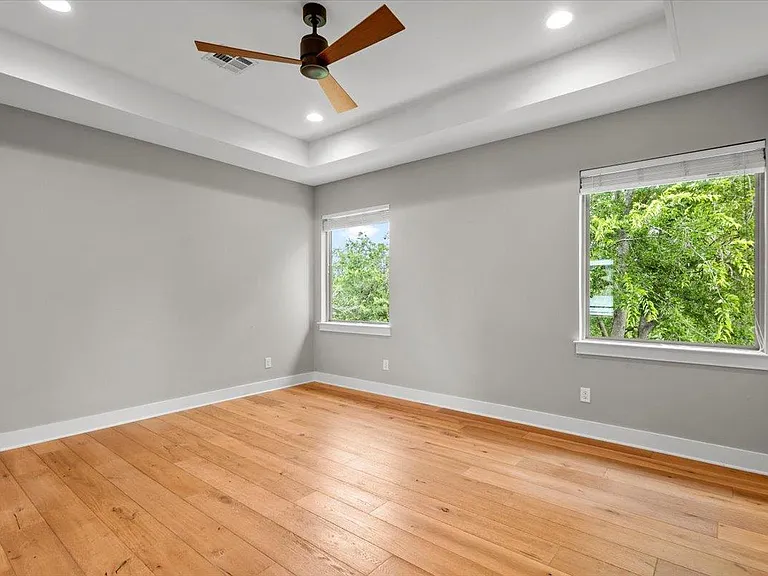 913 Stobaugh St #B — Photo 30