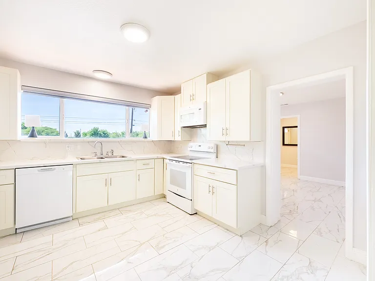 3178 S Corral Hollow Rd — Photo 26