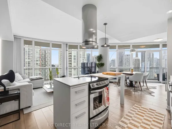 38 Dan Leckie Way #3008, Toronto, ON M5V 2V6