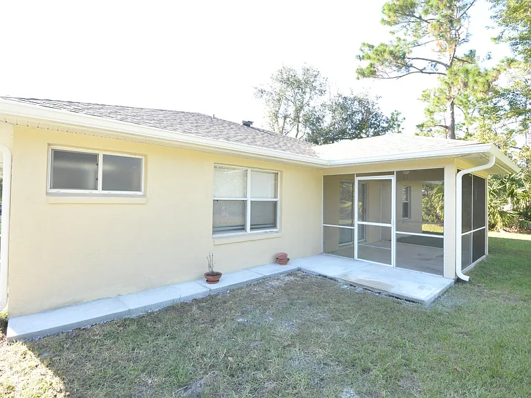 23 Primrose Ln — Photo 31