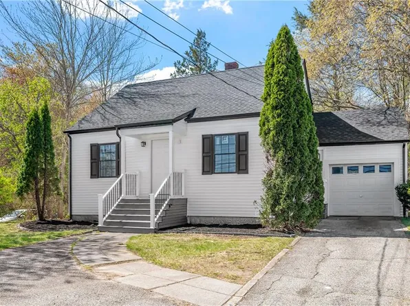 158 Putnam Pike, Johnston, RI 02919