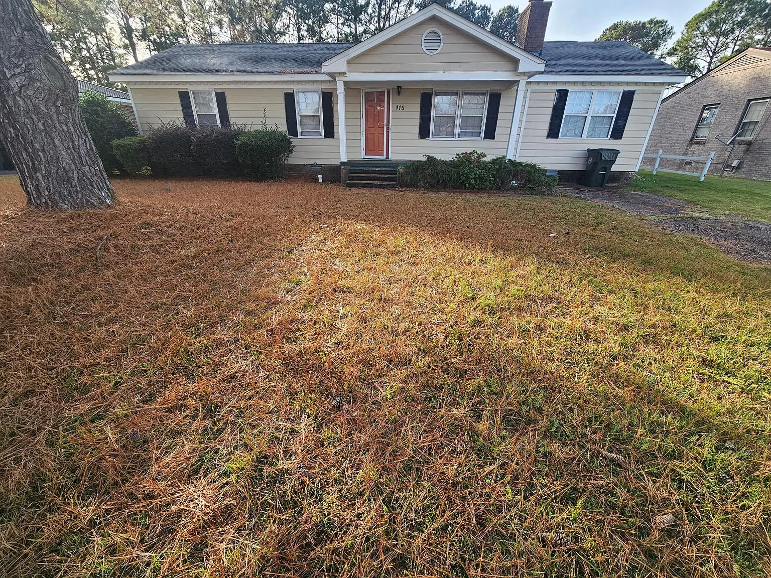 4 bed, 2.5 bath, 1872 sqft, $1,900 — Photo 1