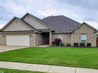 48 Lakeland Dr, Cabot, AR 72023