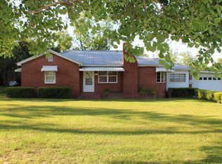 121 E Main St, Barwick, GA 31720