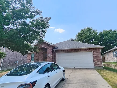 13179 Michelle Dr Photo 1