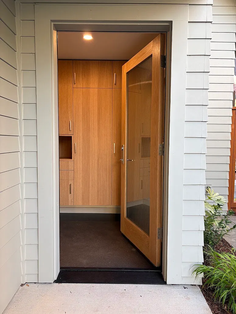 1 bed, 1.5 bath, 885 sqft, $2,650 — Photo 2
