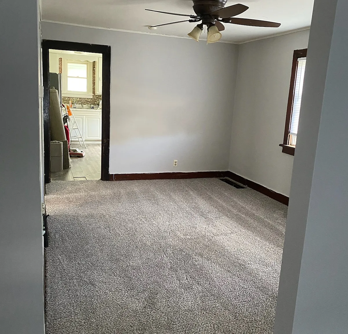 2 bed, 800 sqft, $900 — Photo 2