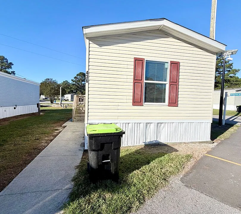 436 Frances St
