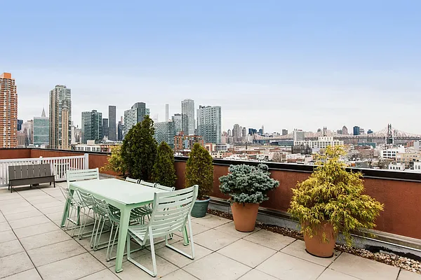 Sold by Compass | media 1
