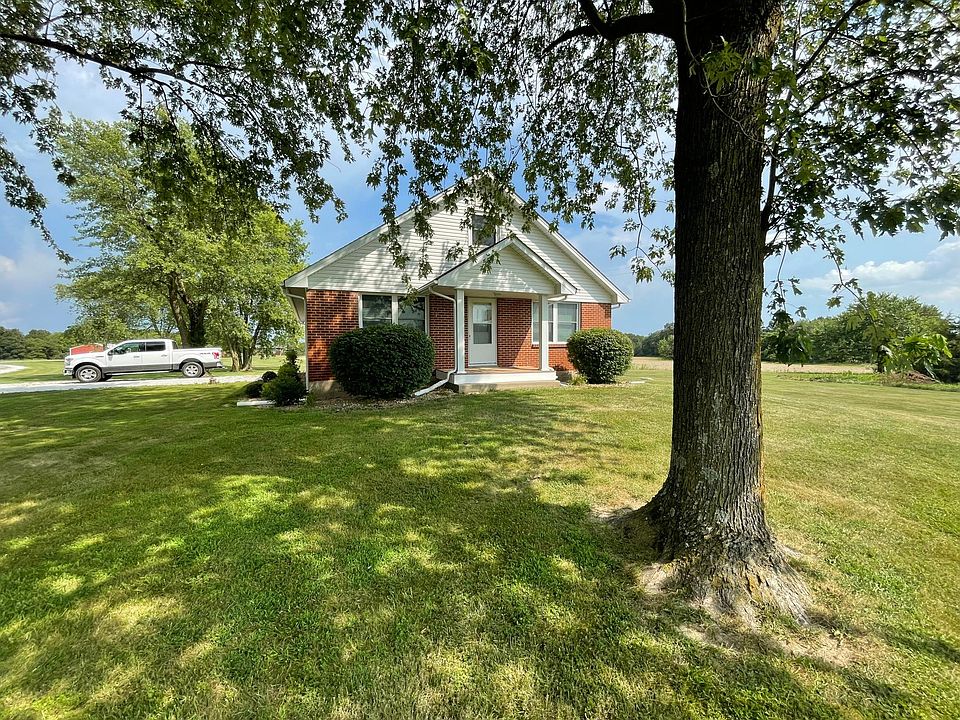Front entry with covered porch