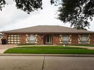 2404 Mumphrey Rd, Chalmette, LA 70043