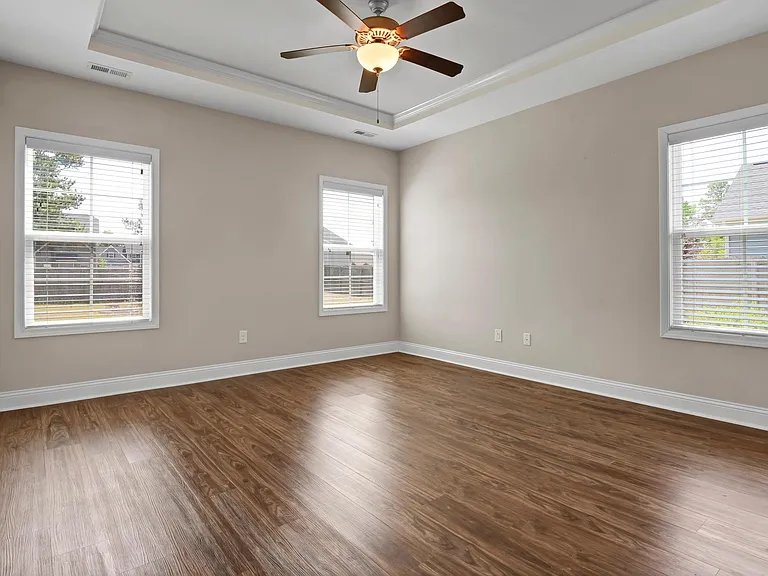 315 Red Cedar Dr — Photo 11