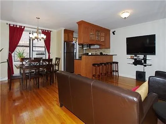 Sold by Exclusive Properties Sotheby's International Realty | media 29