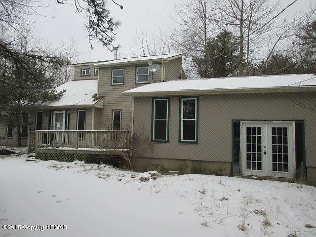 147 Heather Dr photo 1