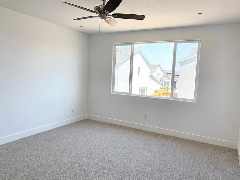 5817 E Truman Ave — Photo 20