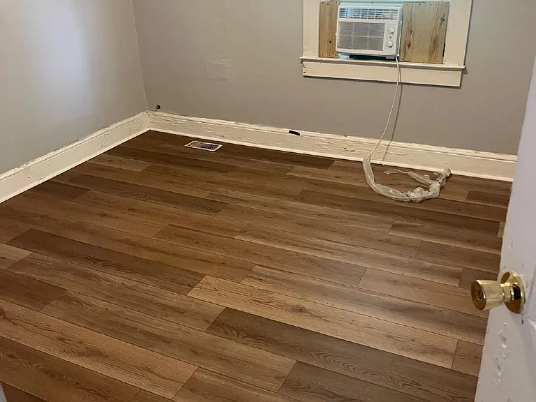 1709 Martin Ave — Photo 5