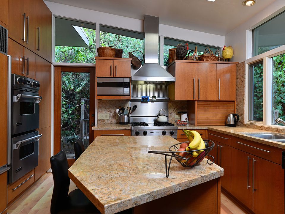 RI⭐︎ 1765 Gordon River Ln, Naples, FL 34104 | Zillow