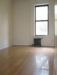 2nd image of 171 E 115th St APT 4