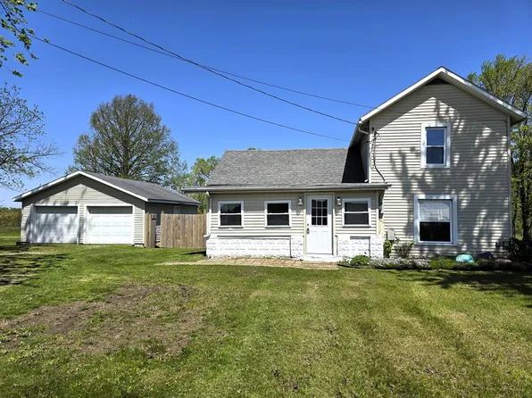 752 State Route 101, Clyde, OH 43410