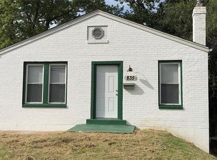 835 Elias Ave, Saint Louis, MO 63147
