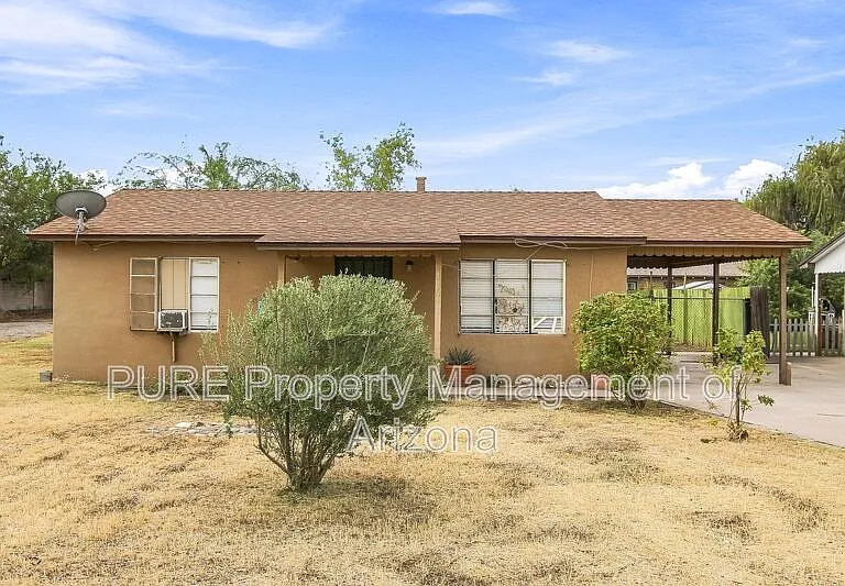 1251 E Rose Ln — Photo 1
