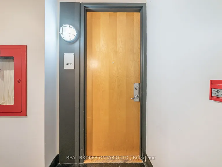 160 Baldwin St #405 — Photo 27