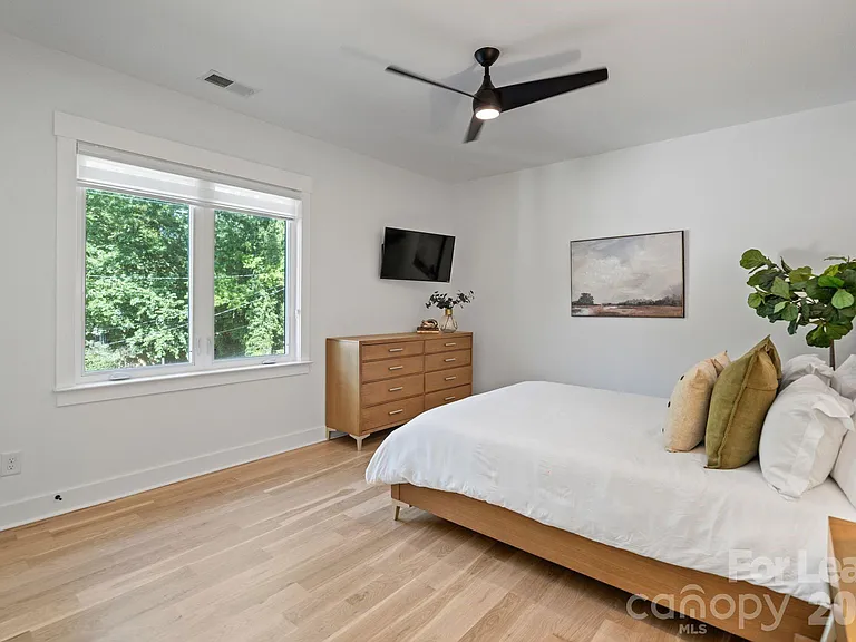 3008 Holt St — Photo 31