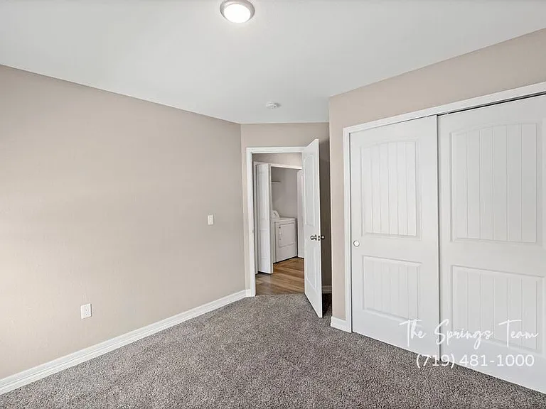 748 Brambleberry Hts — Photo 38