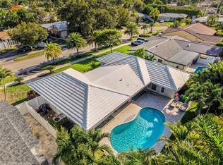 1851 NE 59th Ct, Fort Lauderdale, FL 33308