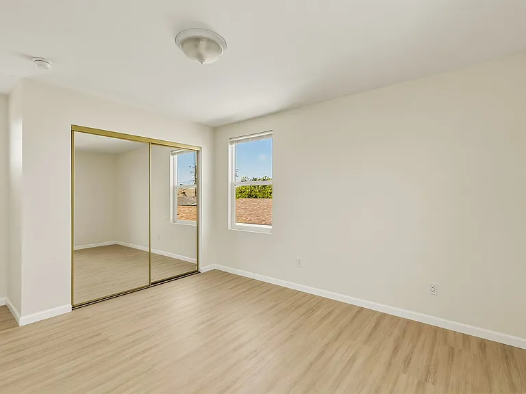 10909 S Burin Ave — Photo 22