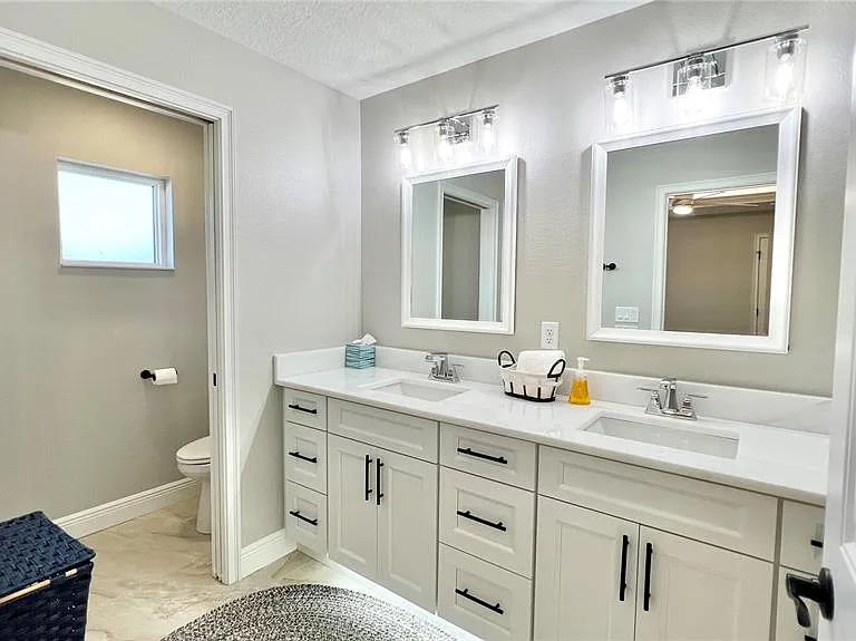 17920 SW 66th Pl — Photo 13