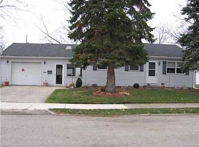 1st image of 1054 Meadow Ln