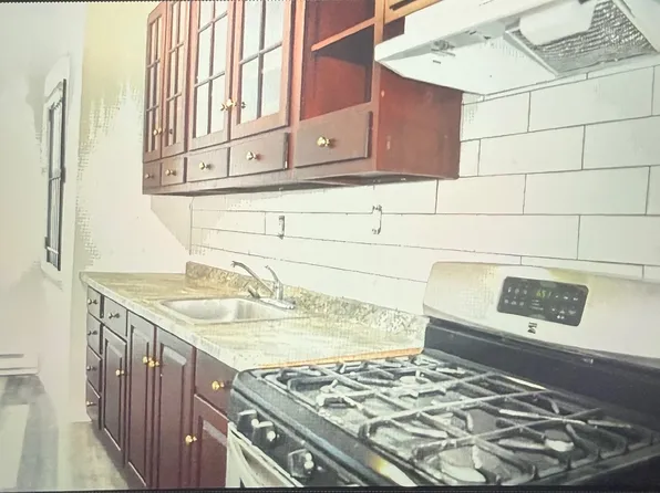 10 S 62nd St #1, Philadelphia, PA 19139